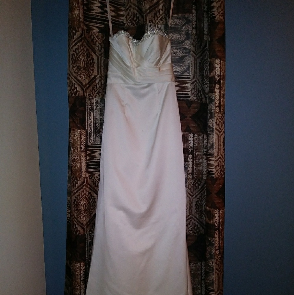 David bridal strapless wedding dress and shoes